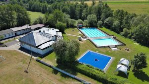 Bürgerhaus-Schwimmbad